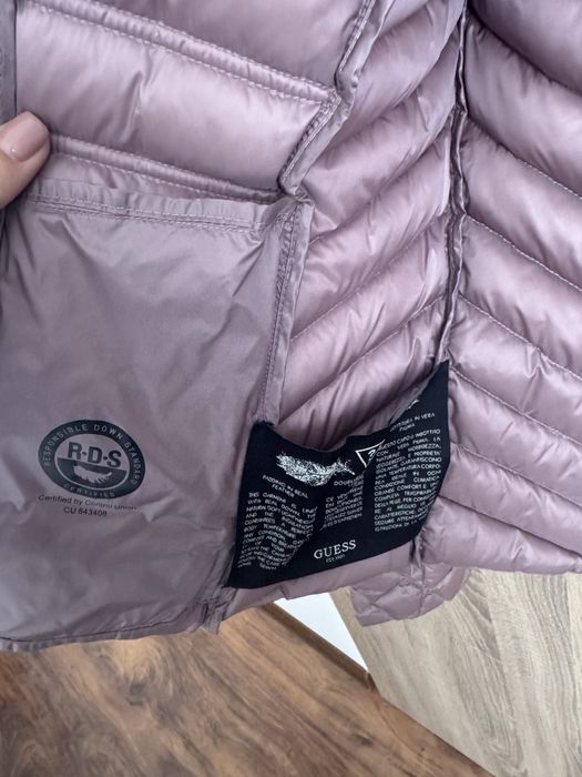 Дамско яке Guess