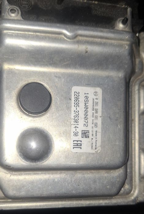 Продам компьютер Bosch  уаз газель