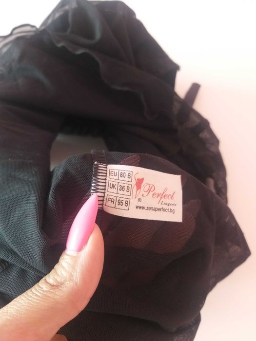 Курсаж 80 В черен тюл