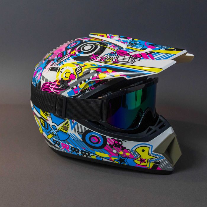 Каска с очила за ел. тротинетка , велосипед , мотокрос