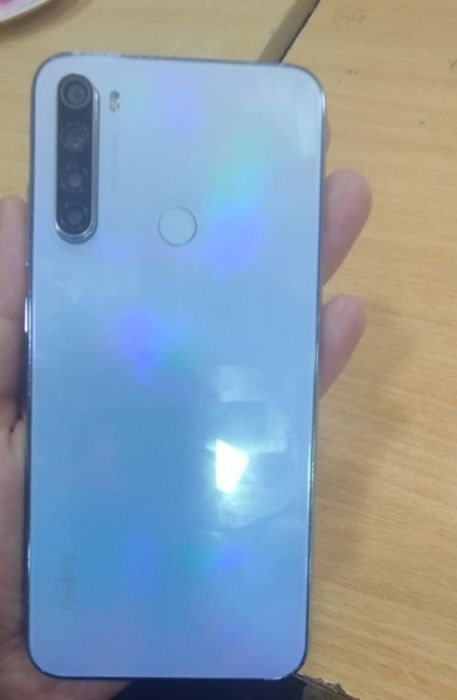 Redmi not 8T srochna sotiladi hamyonbob