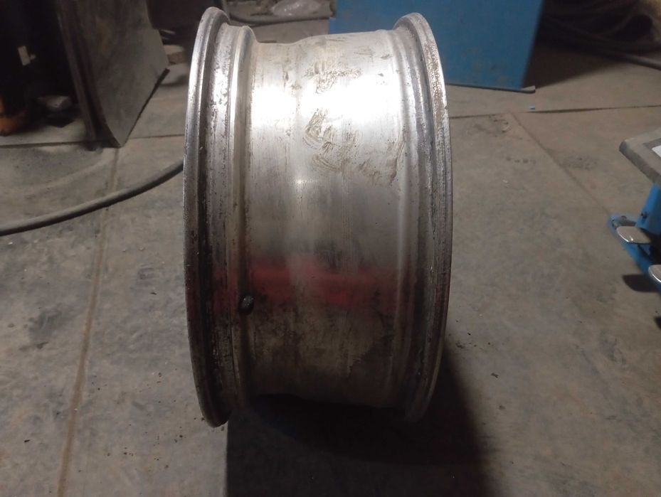 Диск R-17 на лесксус