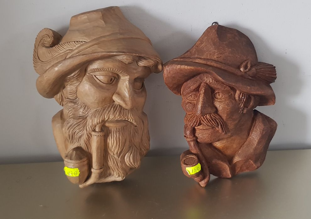 Statuetă veche din lemn exotic