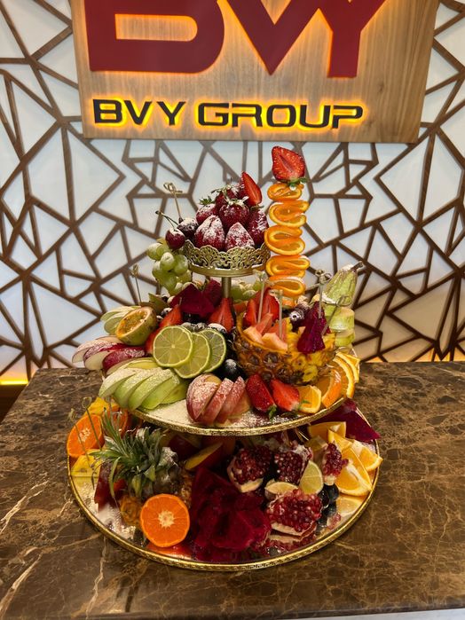 Фуршет кейтеринг фруктовая нарезка