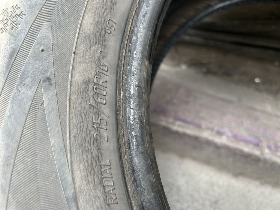Продам шины зимние r16
