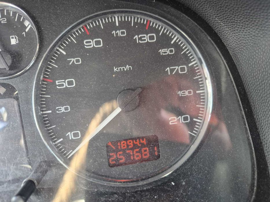Vând Peugeot 307 Facelift (2007) 1.6 HDi – Ideal pentru Programul Rabla! (Se preia pe platformă)