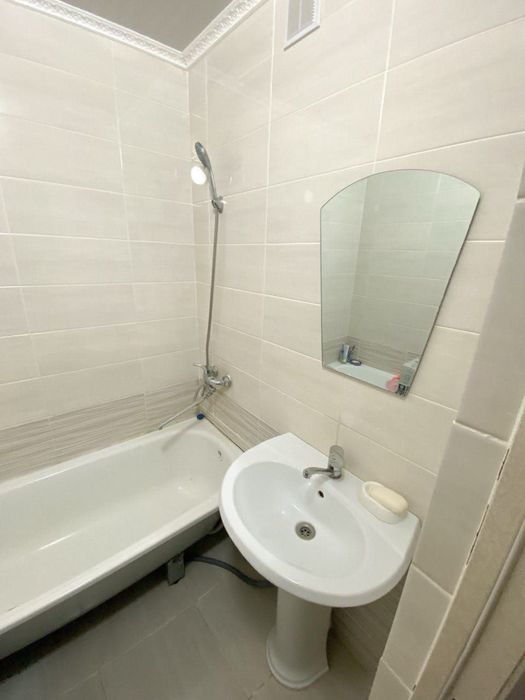 Продам 2 комнатную квартиру