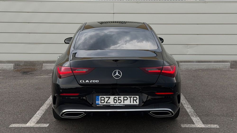 Mercedes-Benz CLA 200 AMG 2025
