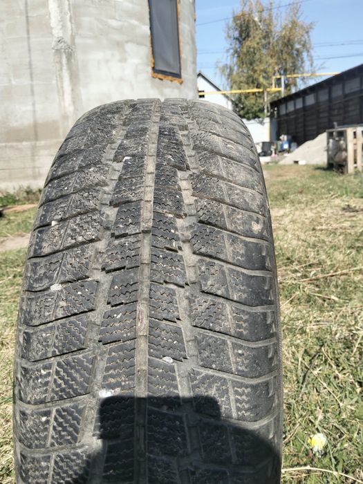 Шины 205/65 R15, 1 шт.