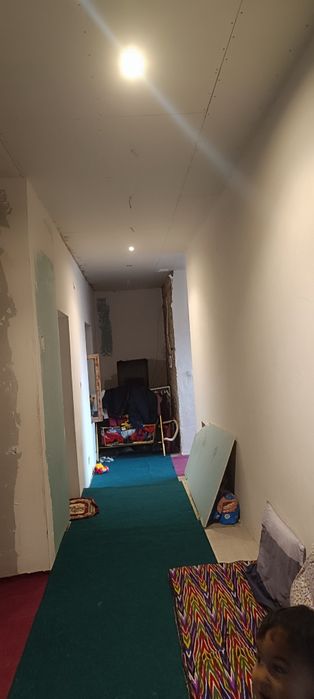 Куёвбоши Ховли таййор коммуникация участка сотилади