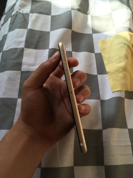 iPhone 7 gold 128 gb