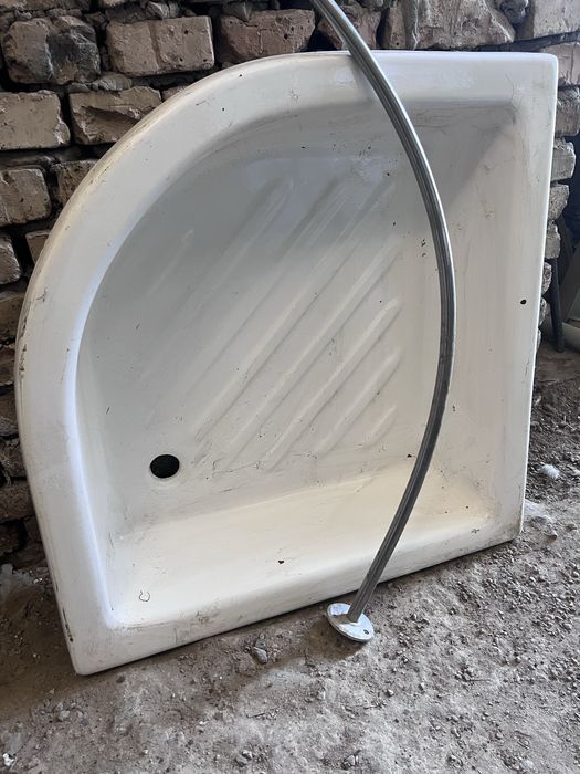 Продается поддон под душ