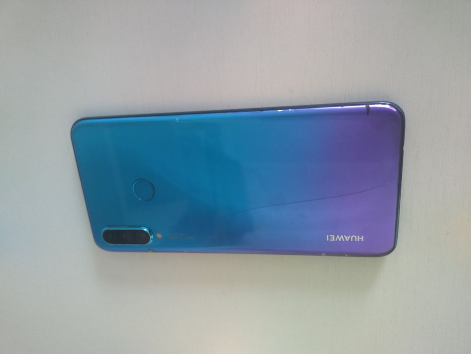 Продам Huawei P30 Lite