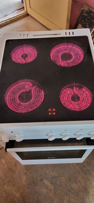 Cuptor electric cu plită Gorenje