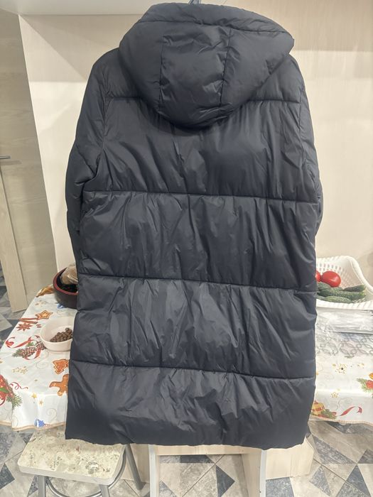 Продам куртку на рост 164