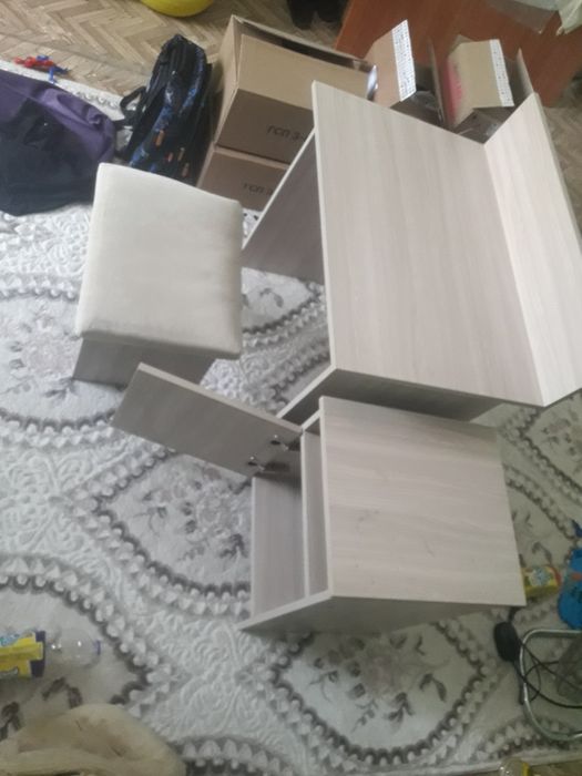 Стол, табурет, тумба детский.