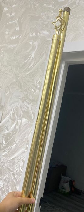 Продам карниз с кольцами