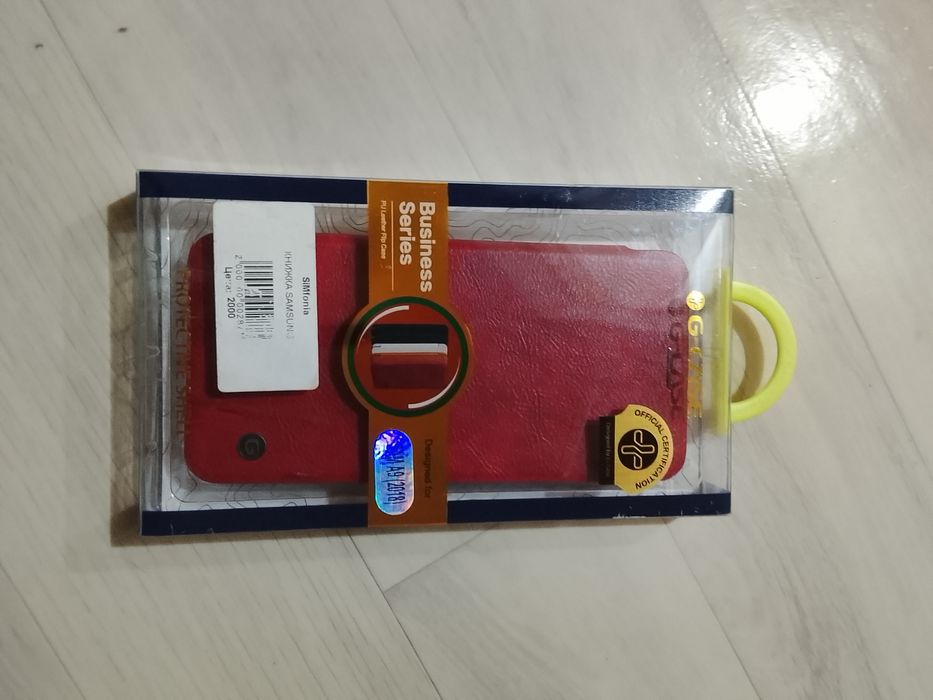 Продам чехлы на телефон