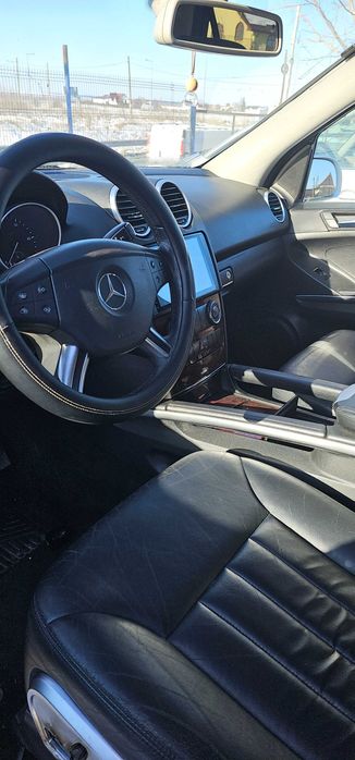 Se vinde mercedes ml