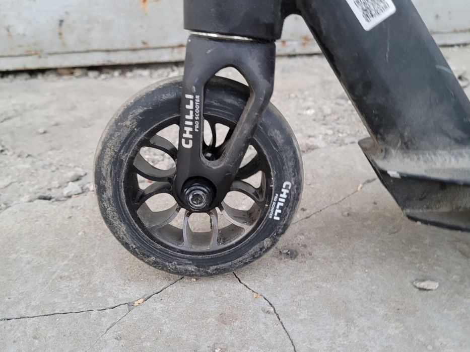 Продам трюковой самокат чили