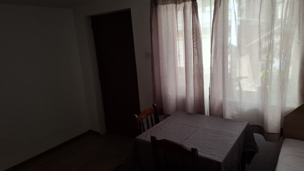 Дава се под наем Едностаен апартамент в Пловдив, Център - 12 кв.м за 193.8 € - Снимка #2