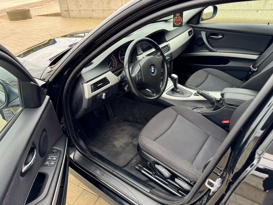 BMW Seria 3 - AUTOMAT , 2.0-Diesel , 2010 , EURO 5 , RECENT ADUSA