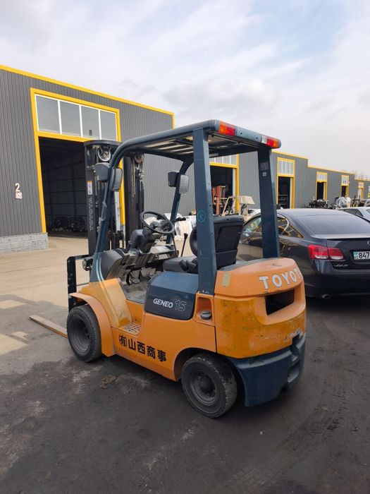 Вилочный погрузчик кара 1.5 тонна