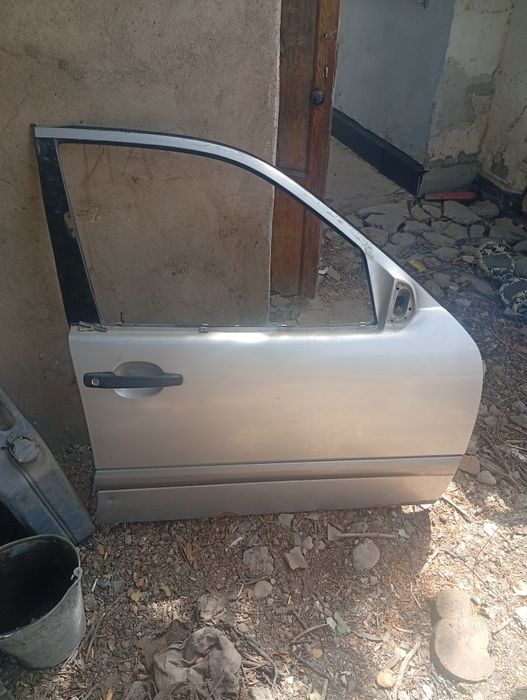 Запчасти Мерседес w210