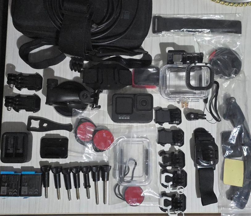 Go Pro Hero 9 Black Edition + accesorii