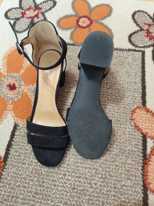 SandaleGraceland măsura 37
