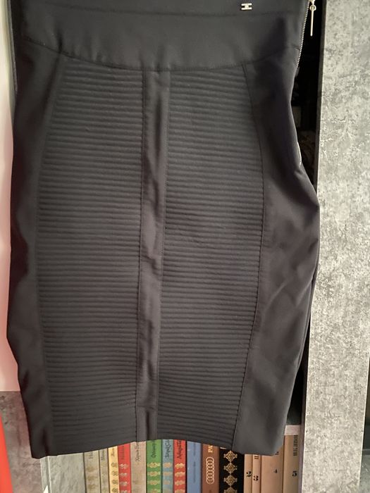 Панталони и пола Elisabetta Franchi