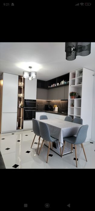 Execut amenajări interioare