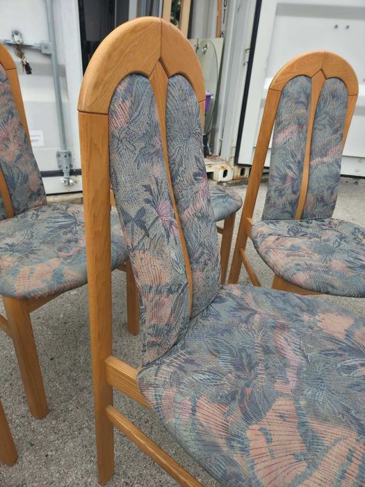 Masa Ovala Extensibila cu 2 Placi de Extinere si 6 Scaune