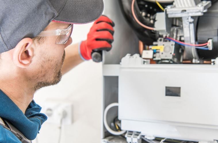 Inginer service centrale termice si AC