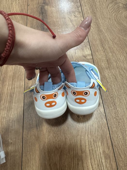 Детски пантофи/обувки