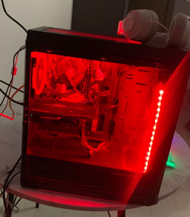 Gaming PC i3 9100f gtx1660 + 200hz monitor DEAL