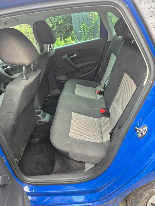 VOLKSWAGEN Polo 2010 — imagine 3