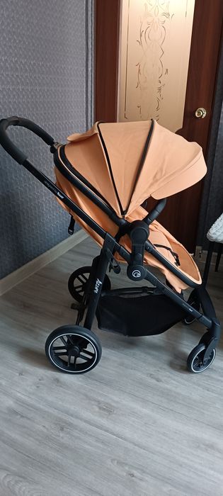 Коляска зима-лето