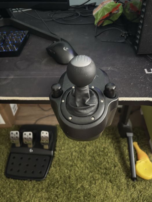 Logitech G923 Special Edition + shifter и гаранция