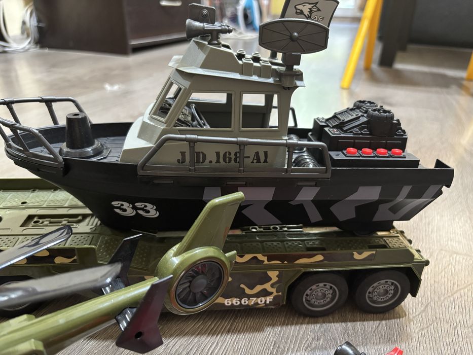 Детски играчки за момче