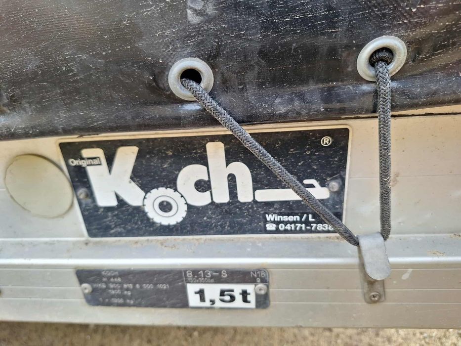 Remorca o axa koch