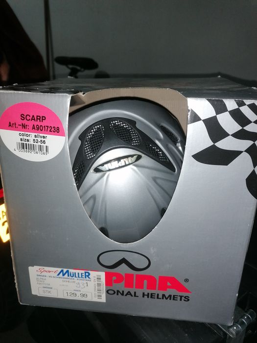 Casca și boots ski.