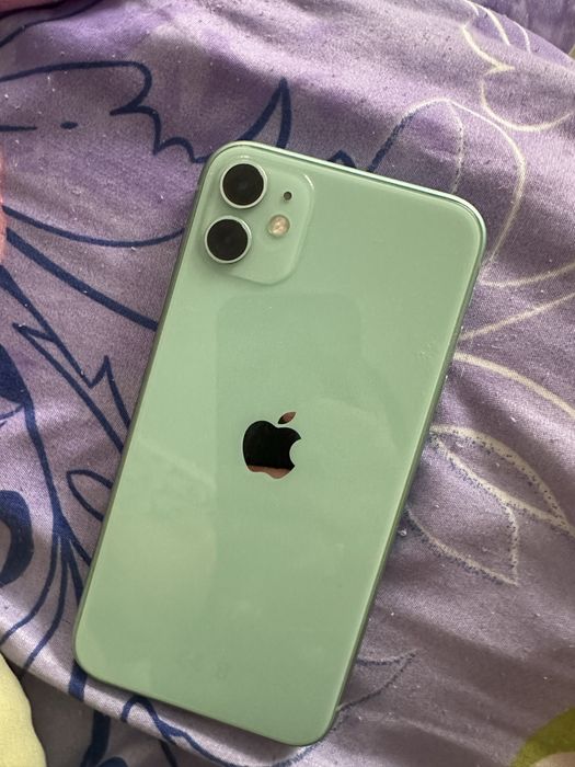 Айфон 11 сатылады
