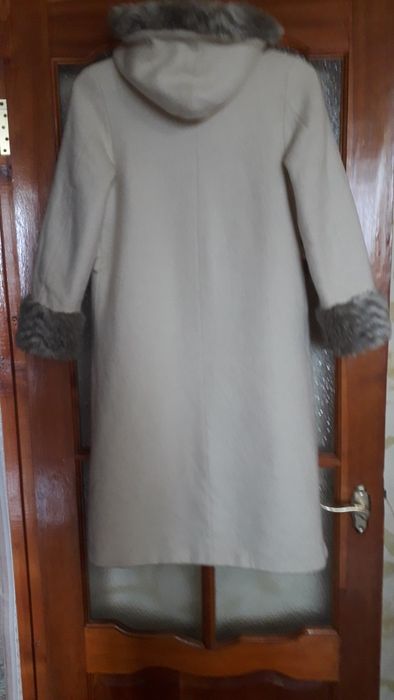 Пальто жен деми 44-46раз.