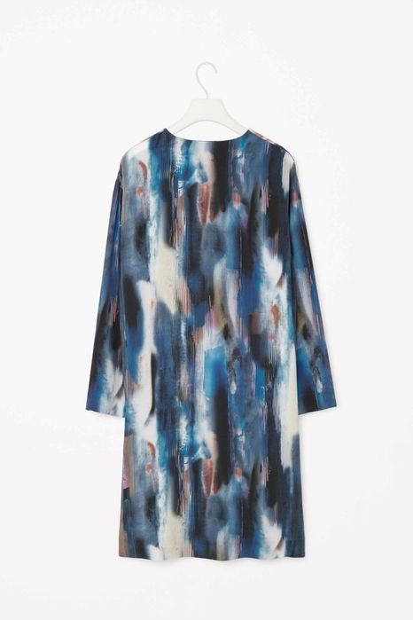 COS рокля в ефектен принт