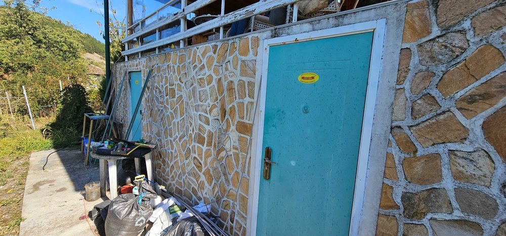 Продава се Къща в с. Бабица, Област Перник - 70 кв.м за 786 €/кв.м - Снимка #8