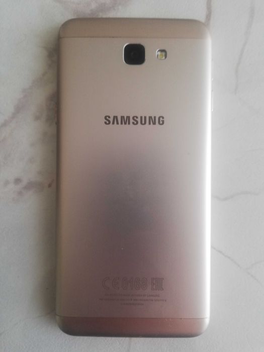 Продам Samsung galaxy J5 Prime