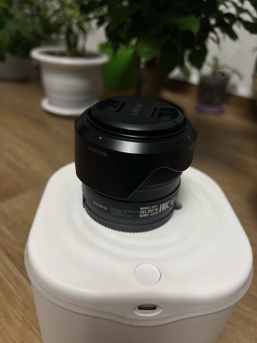 Продам объектив sony 50mm и 35mm