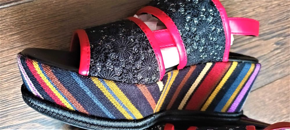 GEOX sandale colorate, cu platforma inalta, marimea 38