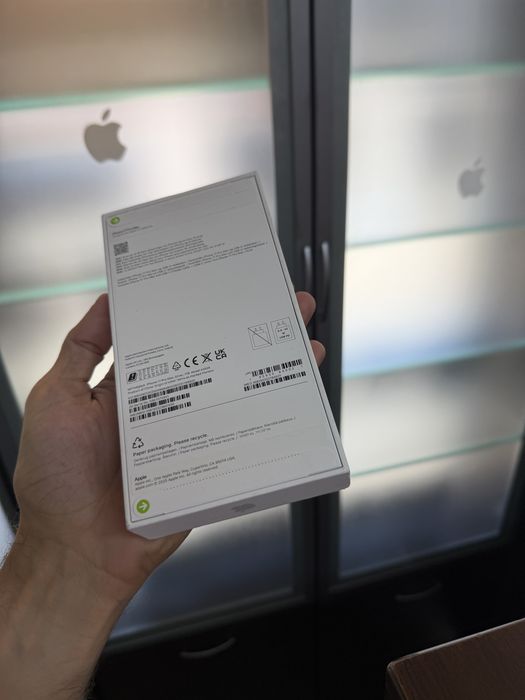 Vand Iphone 17 Pro Max 1 Tb Silver Nou(Sigilat)